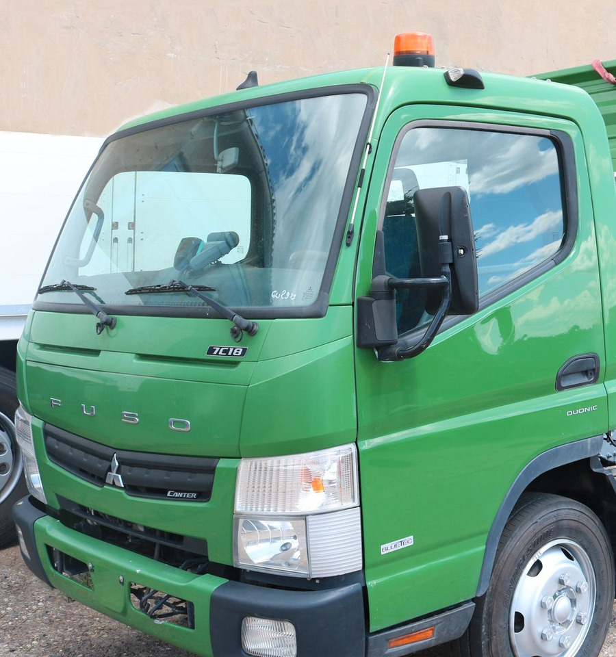 FUSO 7C18 / 3-S. Kipper + Kran + Funk - Бус самосвал: снимка 2 FUSO 7C18 / 3-S. Kipper + Kran + Funk - Бус самосвал: снимка 2