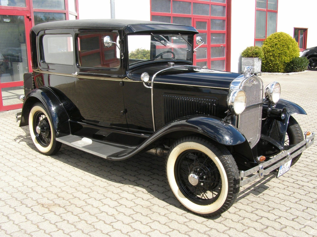 Ford MODELL A / TUDOR + H-Kennzeichen - Седан: снимка 1 Ford MODELL A / TUDOR + H-Kennzeichen - Седан: снимка 1