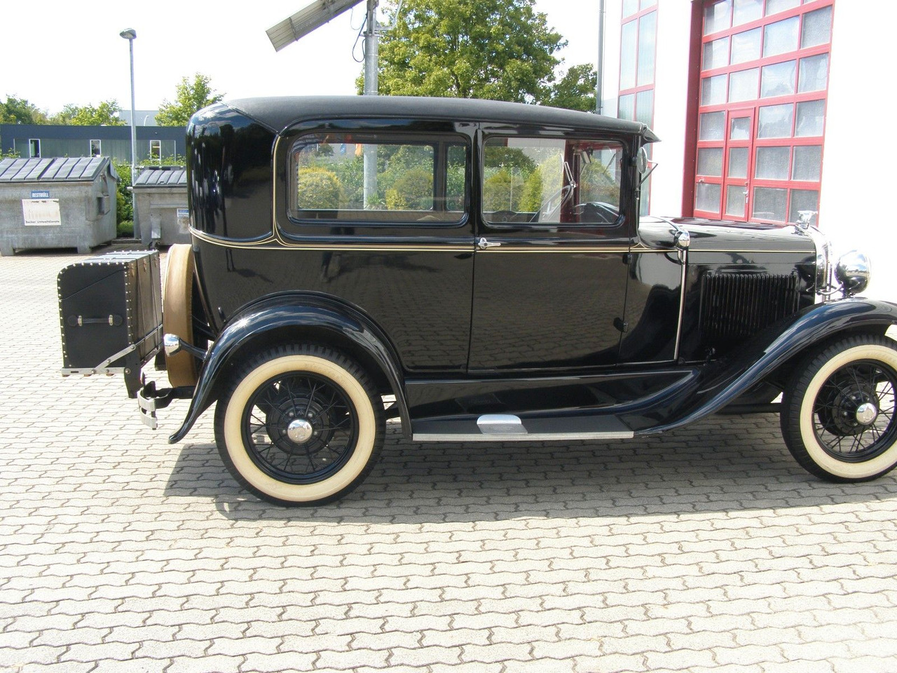 Ford MODELL A / TUDOR + H-Kennzeichen - Седан: снимка 4 Ford MODELL A / TUDOR + H-Kennzeichen - Седан: снимка 4