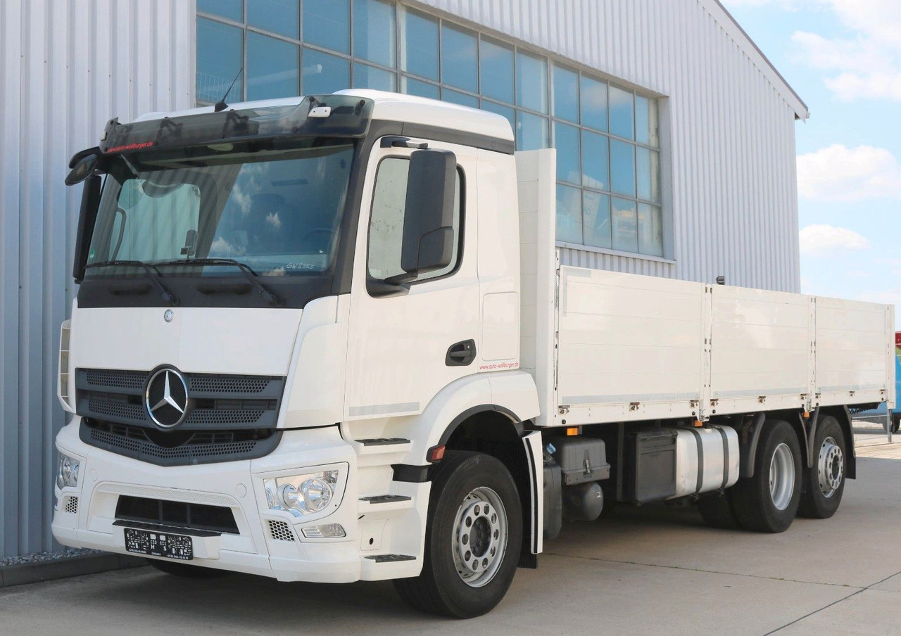 Mercedes-Benz Antos 2641L Prits. / Staplerhaltg. Stahltransp. - Бордови камион: снимка 1 Mercedes-Benz Antos 2641L Prits. / Staplerhaltg. Stahltransp. - Бордови камион: снимка 1