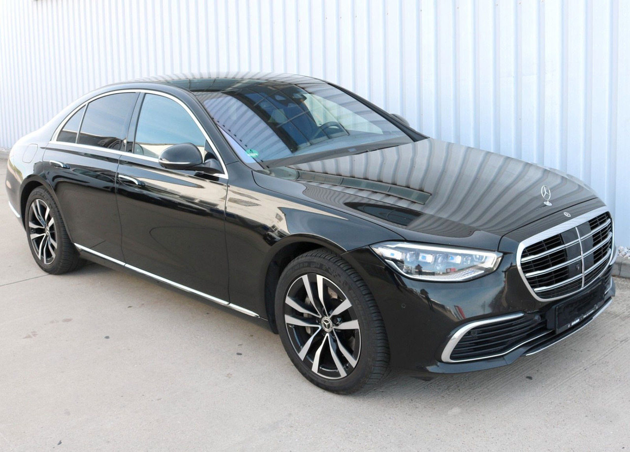 Mercedes-Benz S 580 / 4Matic / Panorama. / Leder NETTO 51900 € - Седан: снимка 4 Mercedes-Benz S 580 / 4Matic / Panorama. / Leder NETTO 51900 € - Седан: снимка 4