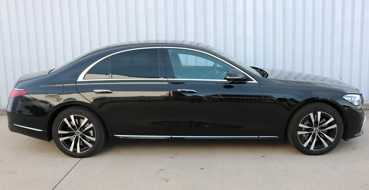 Mercedes-Benz S 580 / 4Matic / Panorama. / Leder NETTO 51900 € - Седан: снимка 2 Mercedes-Benz S 580 / 4Matic / Panorama. / Leder NETTO 51900 € - Седан: снимка 2