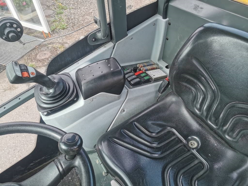 Kramer 5055e - Колесен товарач: снимка 3 Kramer 5055e - Колесен товарач: снимка 3