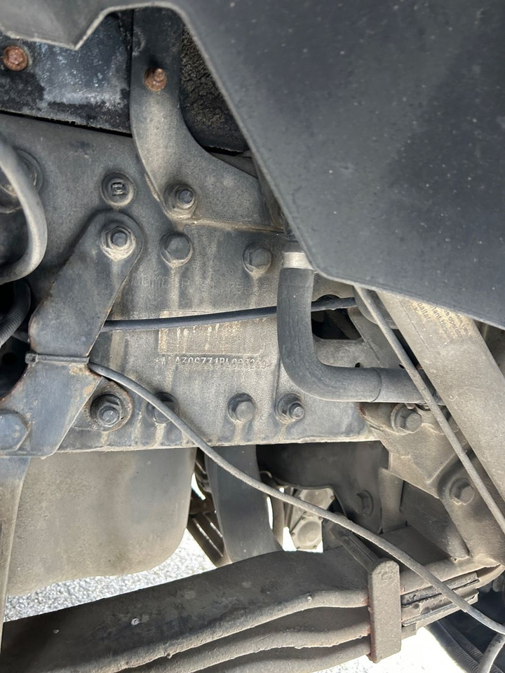 MAN TGS 33.400 6x4 Kipper Palfinger 22002 - Самосвал камион, Камион с кран: снимка 4 MAN TGS 33.400 6x4 Kipper Palfinger 22002 - Самосвал камион, Камион с кран: снимка 4