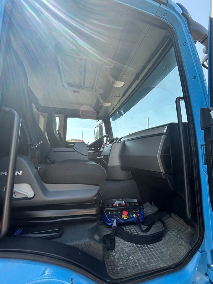 MAN TGS 8x2 mit HMF Kran 6020 Jip Winde - Камион с кран: снимка 5 MAN TGS 8x2 mit HMF Kran 6020 Jip Winde - Камион с кран: снимка 5