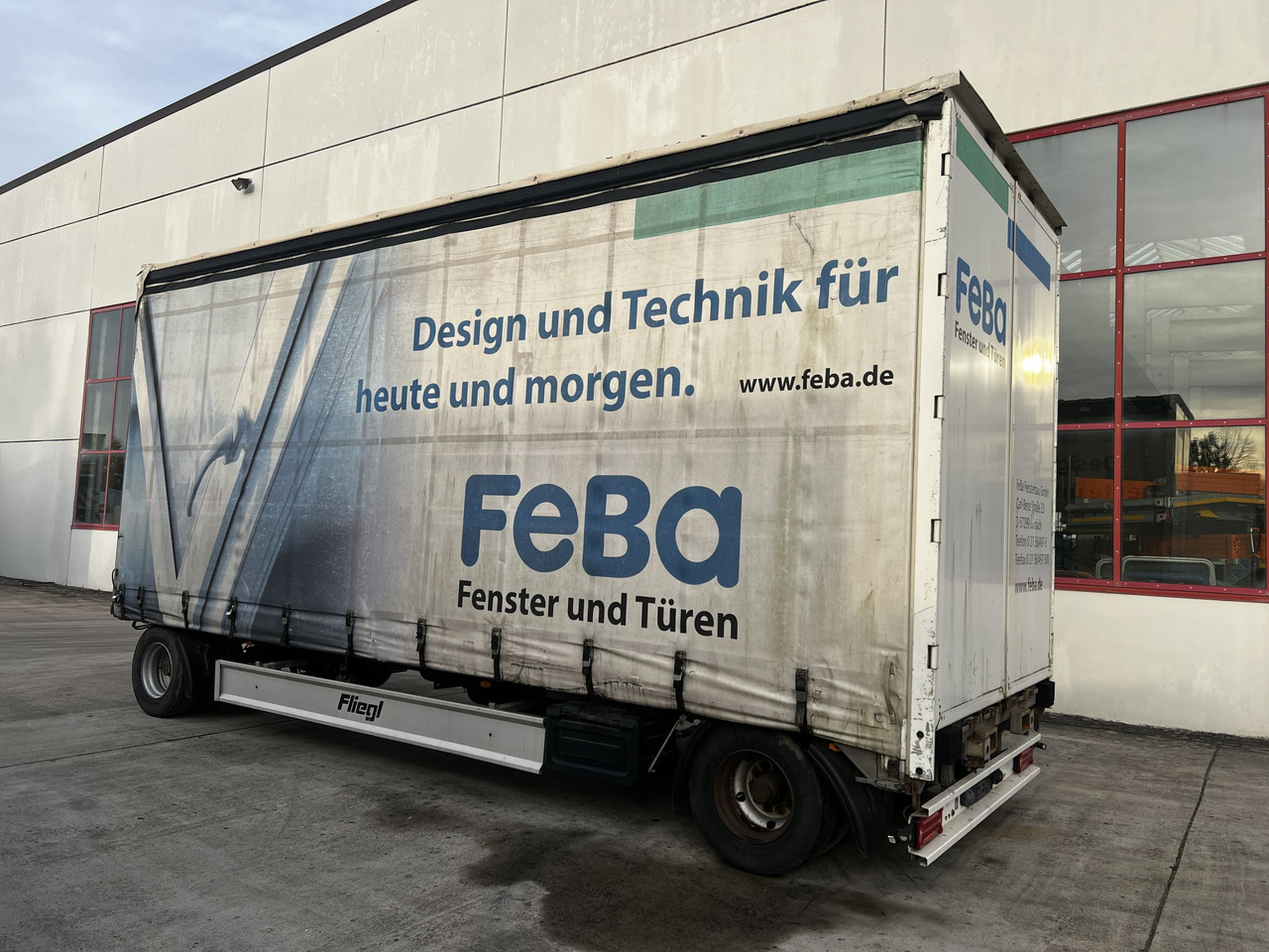 Fliegl ZPS180 2 Achs Jumbo- Planenanhänger - Брезентово ремарке: снимка 3 Fliegl ZPS180 2 Achs Jumbo- Planenanhänger - Брезентово ремарке: снимка 3