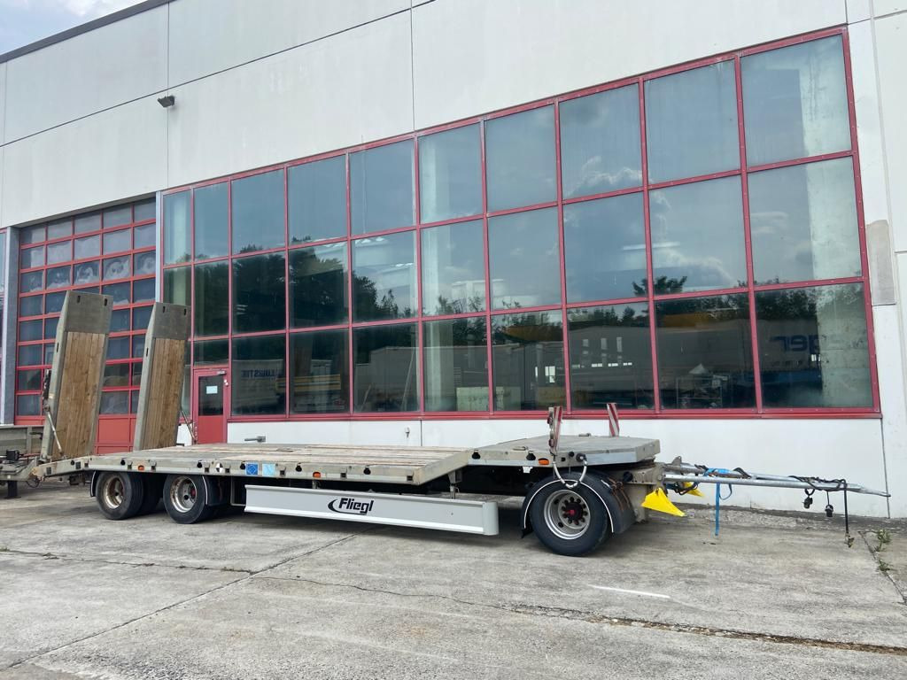Goldhofer t3 3 Achs Tiefladeranhänger - Нискорамна площадка ремарке: снимка 1 Goldhofer t3 3 Achs Tiefladeranhänger - Нискорамна площадка ремарке: снимка 1