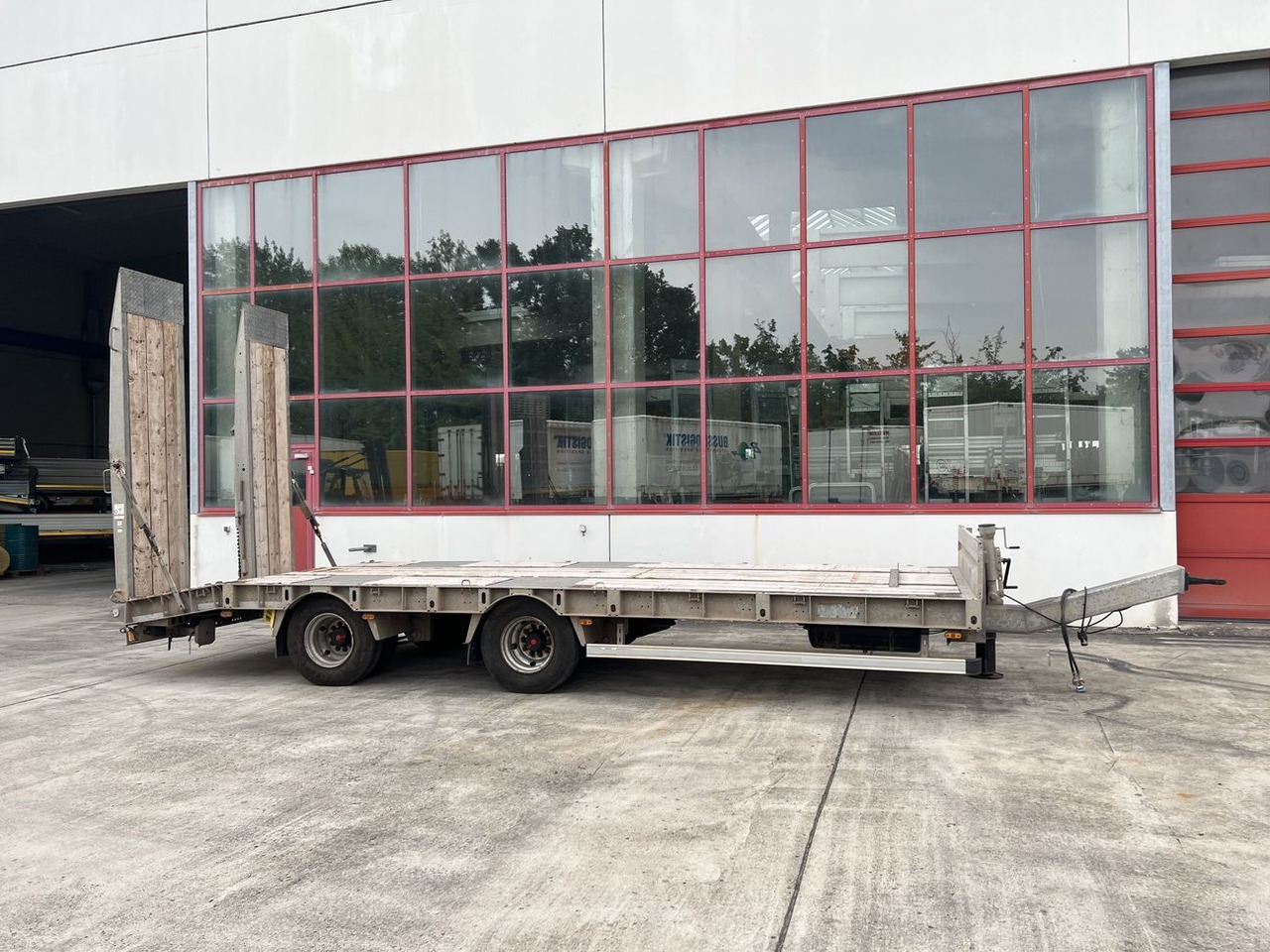 Humbaur 21 t Tandemtieflader - Нискорамна площадка ремарке: снимка 1 Humbaur 21 t Tandemtieflader - Нискорамна площадка ремарке: снимка 1
