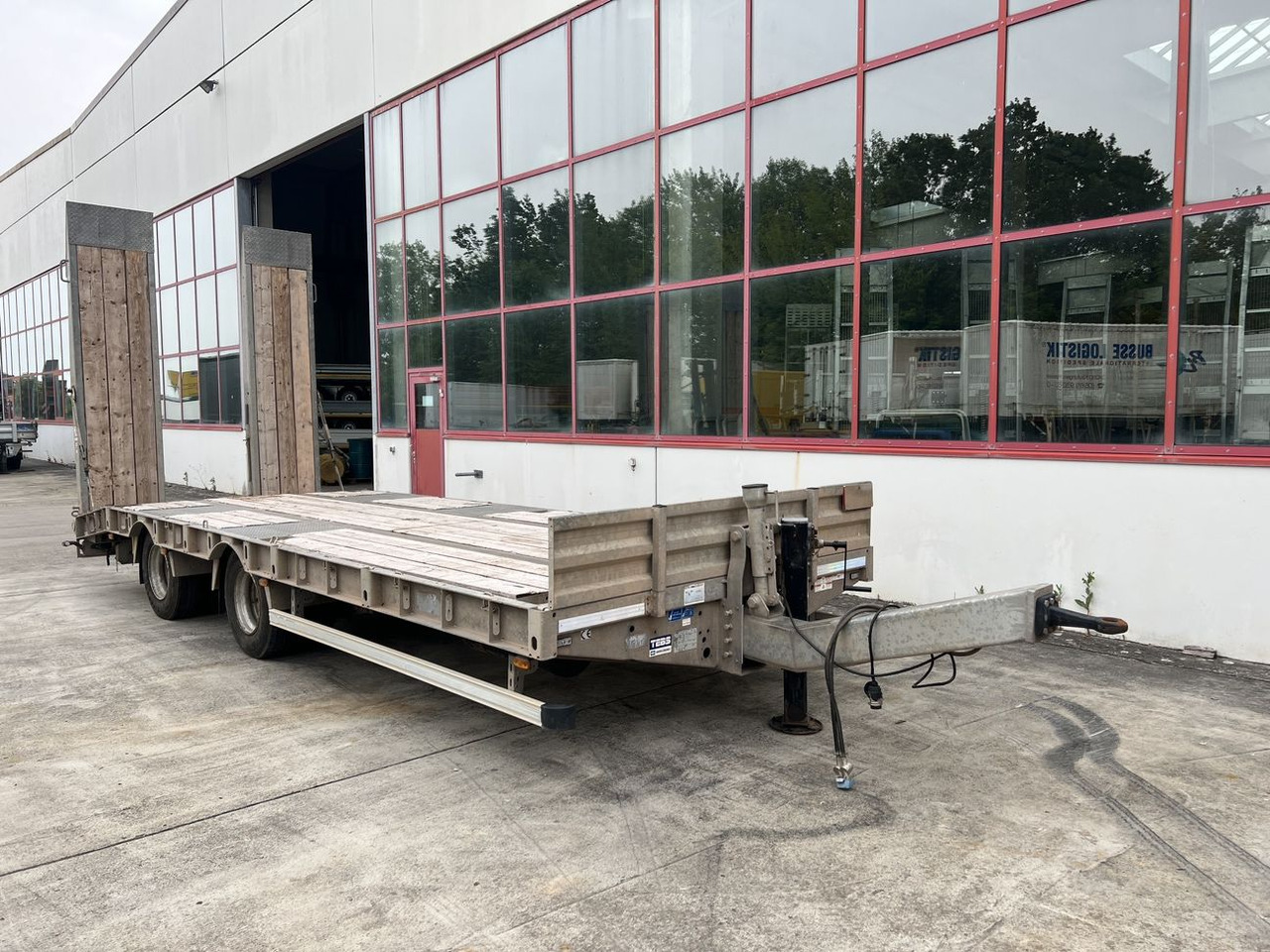 Humbaur HBTZ 21 t Tandemtieflader - Нискорамна площадка ремарке: снимка 2 Humbaur HBTZ 21 t Tandemtieflader - Нискорамна площадка ремарке: снимка 2