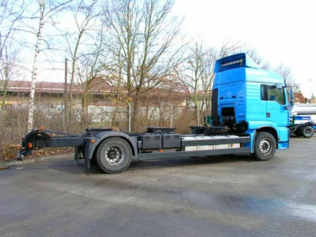 MAN 18.410 TGA2 Achs BDF- LKW - Контейнеровоз/ Сменна каросерия камион: снимка 4 MAN 18.410 TGA2 Achs BDF- LKW - Контейнеровоз/ Сменна каросерия камион: снимка 4