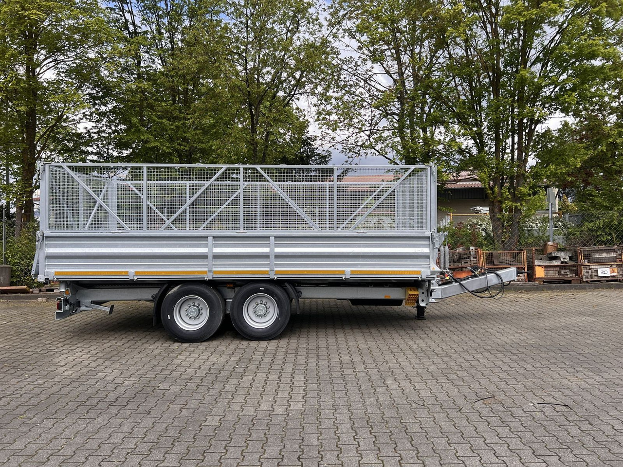 Möslein 14 t Tandem- Kipper Tieflader 5,70 m lang, Brei - Самосвал ремарке: снимка 4 Möslein 14 t Tandem- Kipper Tieflader 5,70 m lang, Brei - Самосвал ремарке: снимка 4