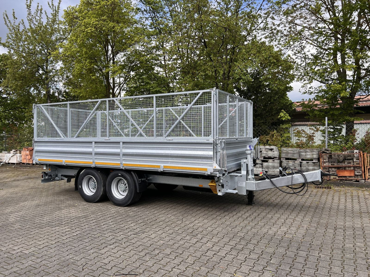 Möslein 14 t Tandem- Kipper Tieflader 5,70 m lang, Brei - Самосвал ремарке: снимка 3 Möslein 14 t Tandem- Kipper Tieflader 5,70 m lang, Brei - Самосвал ремарке: снимка 3