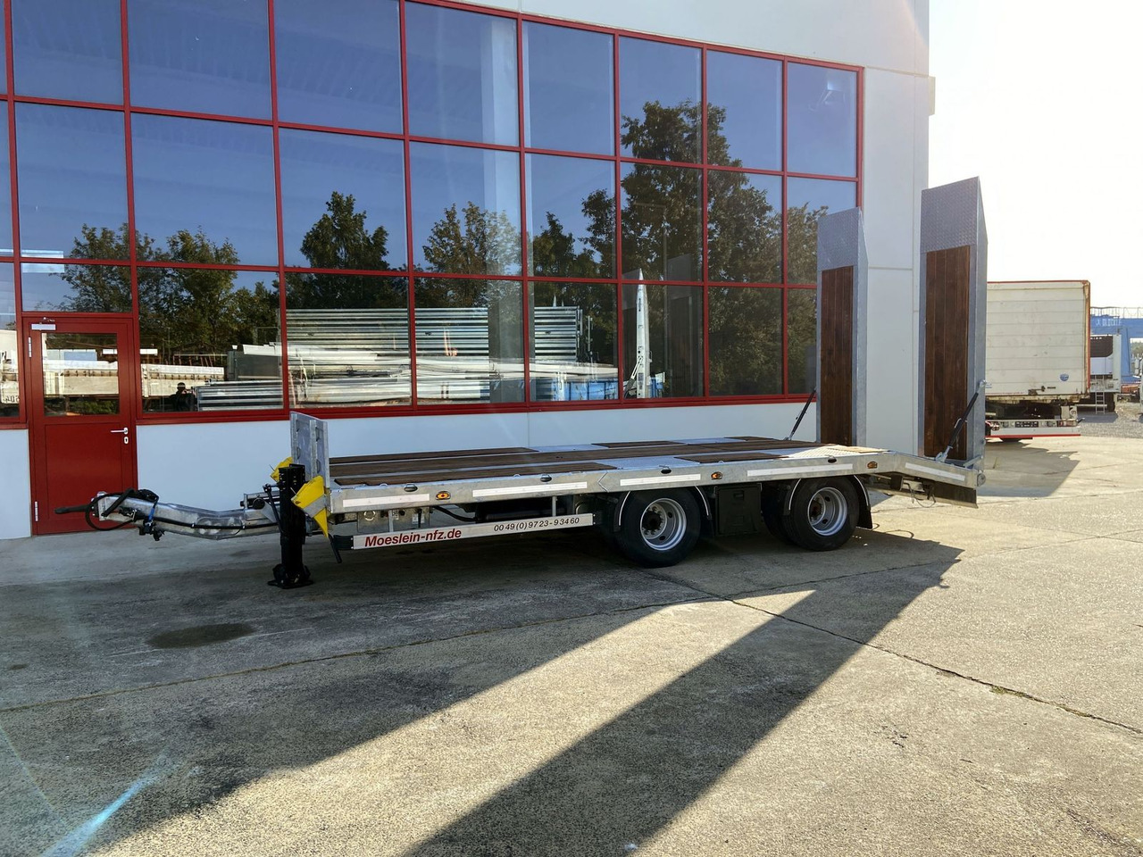 Möslein 19 t Tandemtieflader, Luftgefedert, NEU - Нискорамна площадка ремарке: снимка 2 Möslein 19 t Tandemtieflader, Luftgefedert, NEU - Нискорамна площадка ремарке: снимка 2