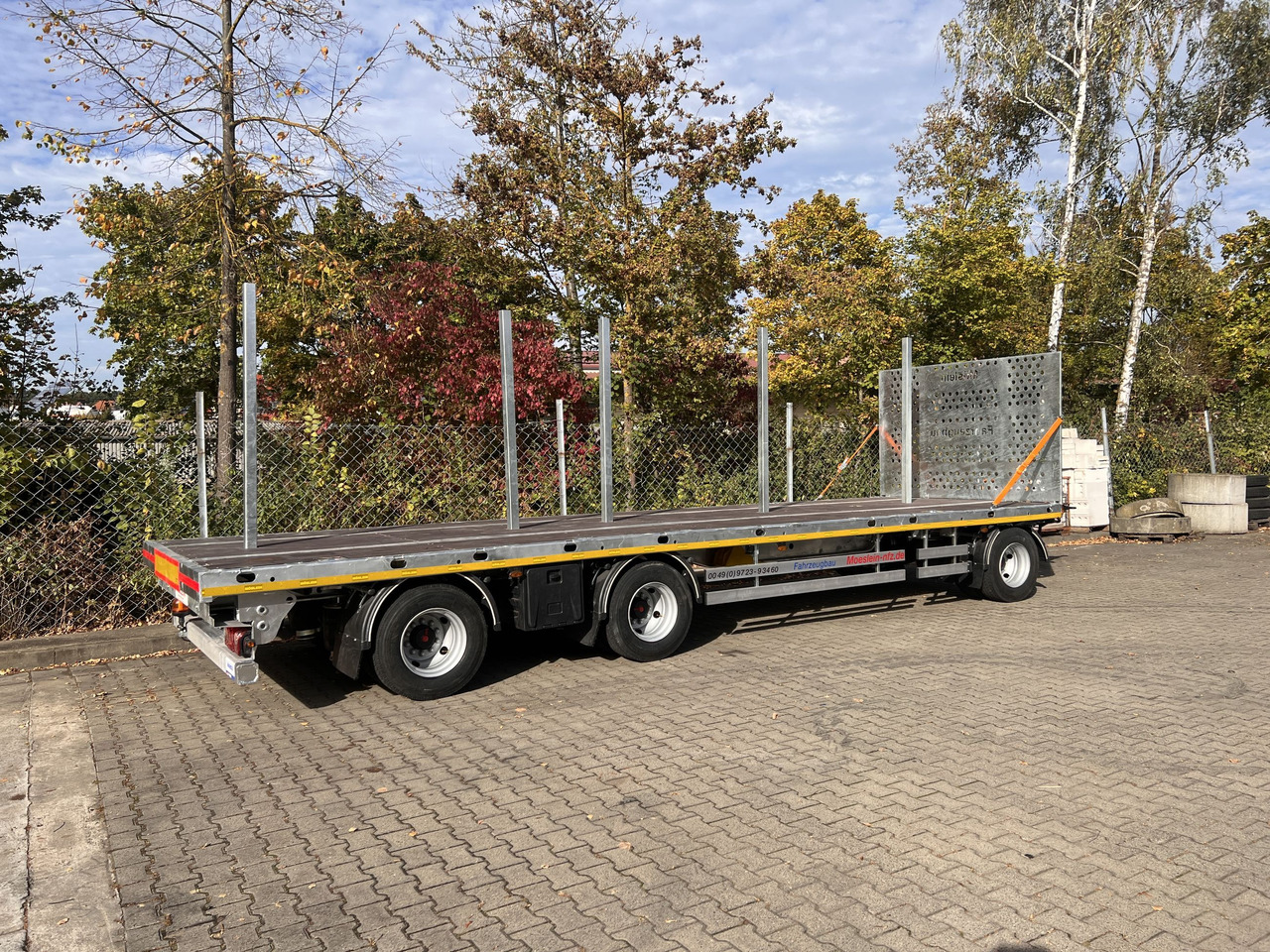 Möslein T 3 Plato 9 m 3 Achs Jumbo- Plato- Anhänger 9 m, Mega - Бордово ремарке/ Платформа: снимка 3 Möslein T 3 Plato 9 m 3 Achs Jumbo- Plato- Anhänger 9 m, Mega - Бордово ремарке/ Платформа: снимка 3