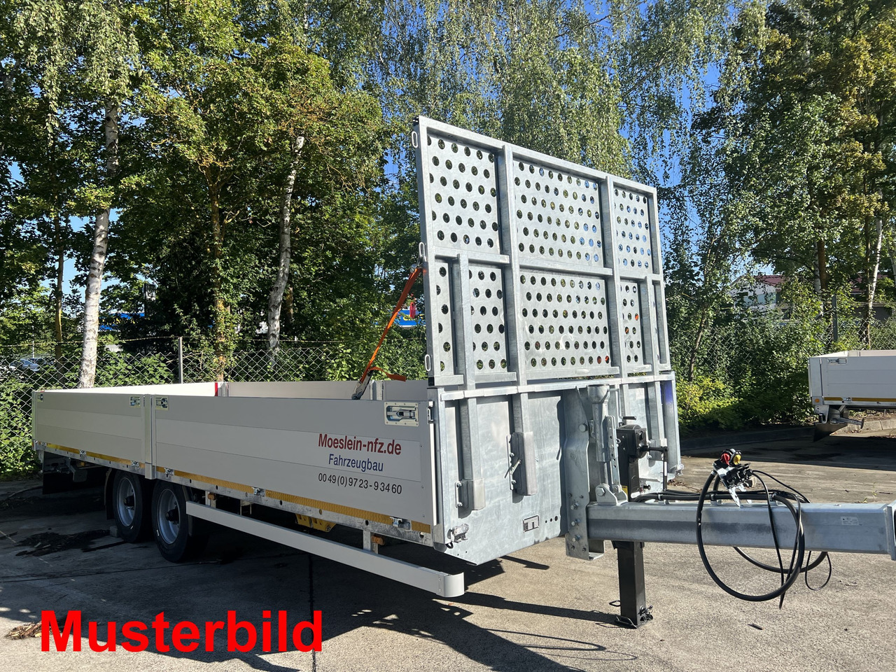 Möslein THT 14,4 G 6,2 L 14,4 t Tandem- Pritschenanhänger- Tieflader - Бордово ремарке/ Платформа: снимка 2 Möslein THT 14,4 G 6,2 L 14,4 t Tandem- Pritschenanhänger- Tieflader - Бордово ремарке/ Платформа: снимка 2