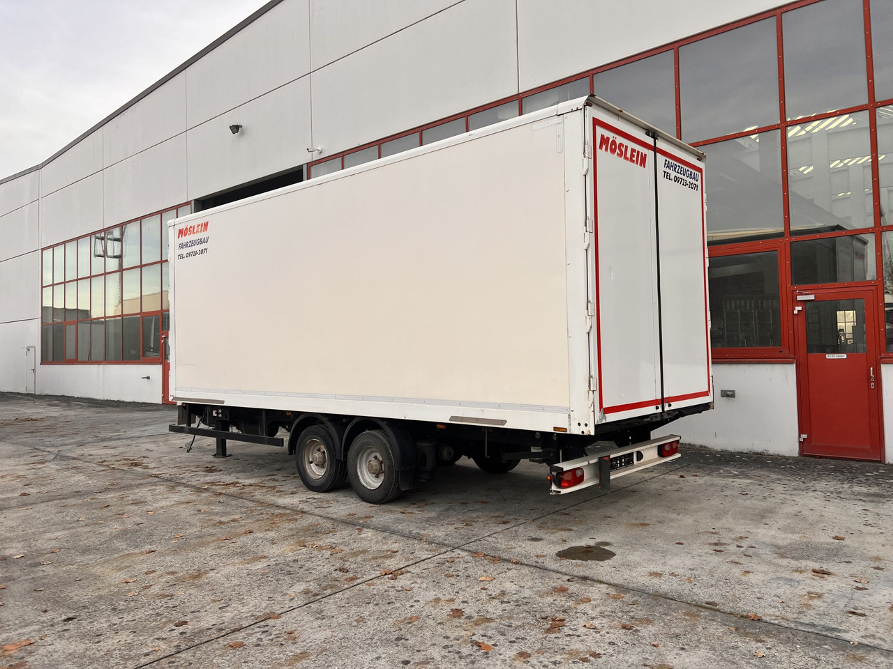 Möslein TKO 105 D Schwebheim Tandem- Koffer- Anhänger, Durchladbar - Затворена каросерия ремарке: снимка 2 Möslein TKO 105 D Schwebheim Tandem- Koffer- Anhänger, Durchladbar - Затворена каросерия ремарке: снимка 2