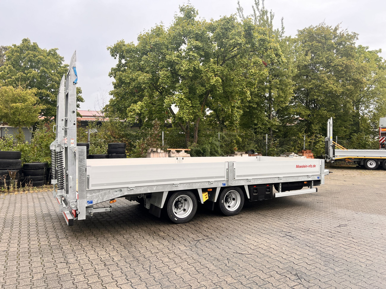 Möslein TT 14 14,4 t TandemtiefladerNeufahrzeug - Нискорамна площадка ремарке: снимка 2 Möslein TT 14 14,4 t TandemtiefladerNeufahrzeug - Нискорамна площадка ремарке: снимка 2