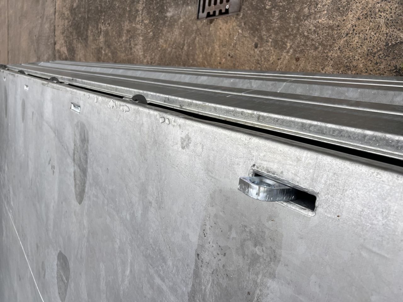 Möslein TTD 19 AB 19 t Tandem Kipper Tieflader2 x Aufsatzbordwänden-- Neufahrzeug -- - Самосвал ремарке: снимка 5 Möslein TTD 19 AB 19 t Tandem Kipper Tieflader2 x Aufsatzbordwänden-- Neufahrzeug -- - Самосвал ремарке: снимка 5