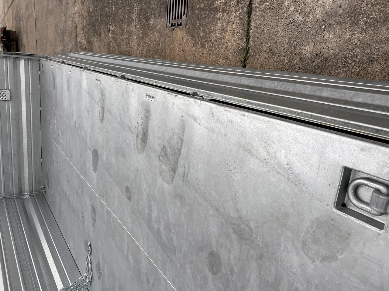 Möslein TTD 19 AB 19 t Tandem Kipper Tieflader2 x Aufsatzbordwänden-- Neufahrzeug -- - Самосвал ремарке: снимка 4 Möslein TTD 19 AB 19 t Tandem Kipper Tieflader2 x Aufsatzbordwänden-- Neufahrzeug -- - Самосвал ремарке: снимка 4