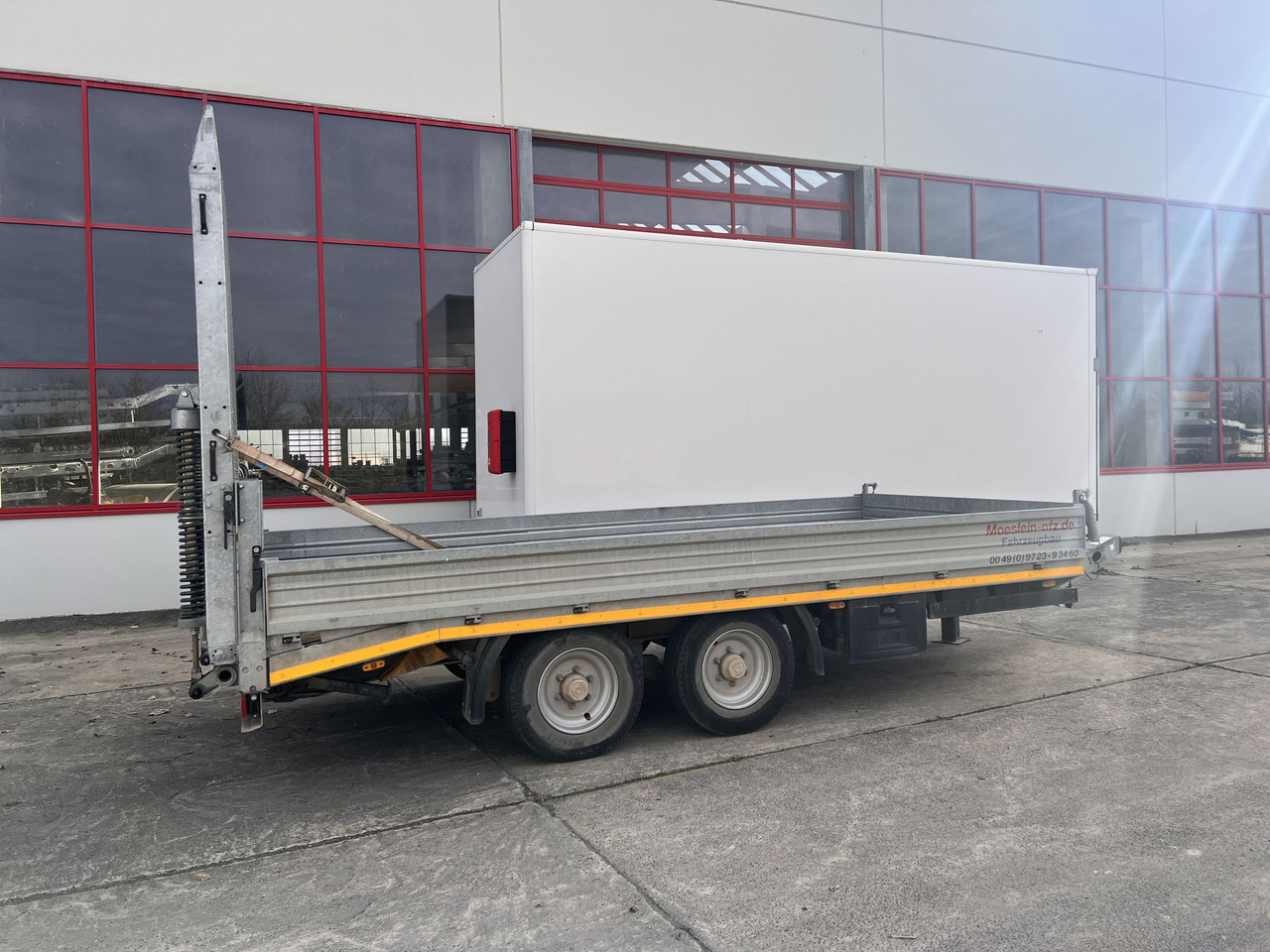 Möslein TTS 11 Schwebheim Tandemtieflader, Breite Rampen, Wenig Benutzt - Нискорамна площадка ремарке: снимка 2 Möslein TTS 11 Schwebheim Tandemtieflader, Breite Rampen, Wenig Benutzt - Нискорамна площадка ремарке: снимка 2