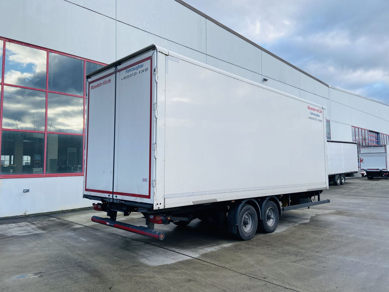 Möslein Tandem- Koffer, Durchladbar, Neuwertig - Затворена каросерия ремарке: снимка 2 Möslein Tandem- Koffer, Durchladbar, Neuwertig - Затворена каросерия ремарке: снимка 2