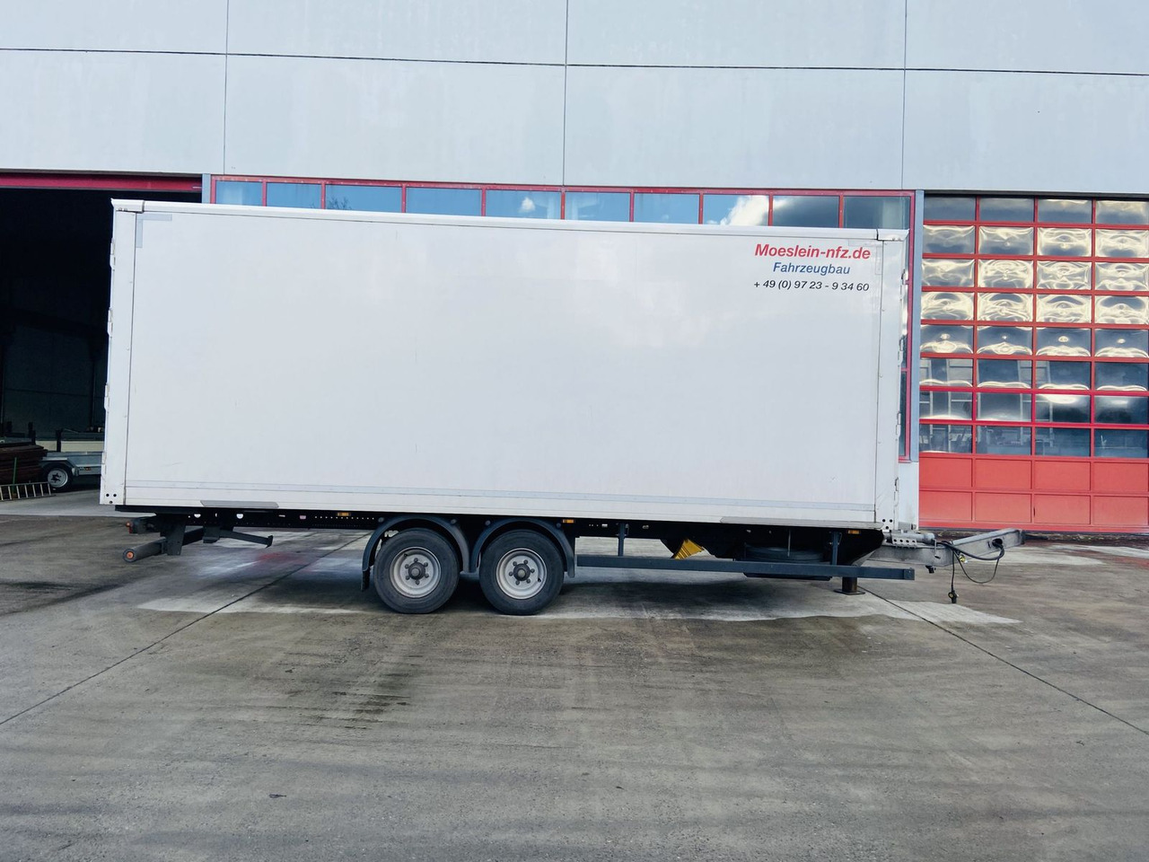 Möslein Tandem- Koffer, Durchladbar, Neuwertig - Затворена каросерия ремарке: снимка 3 Möslein Tandem- Koffer, Durchladbar, Neuwertig - Затворена каросерия ремарке: снимка 3