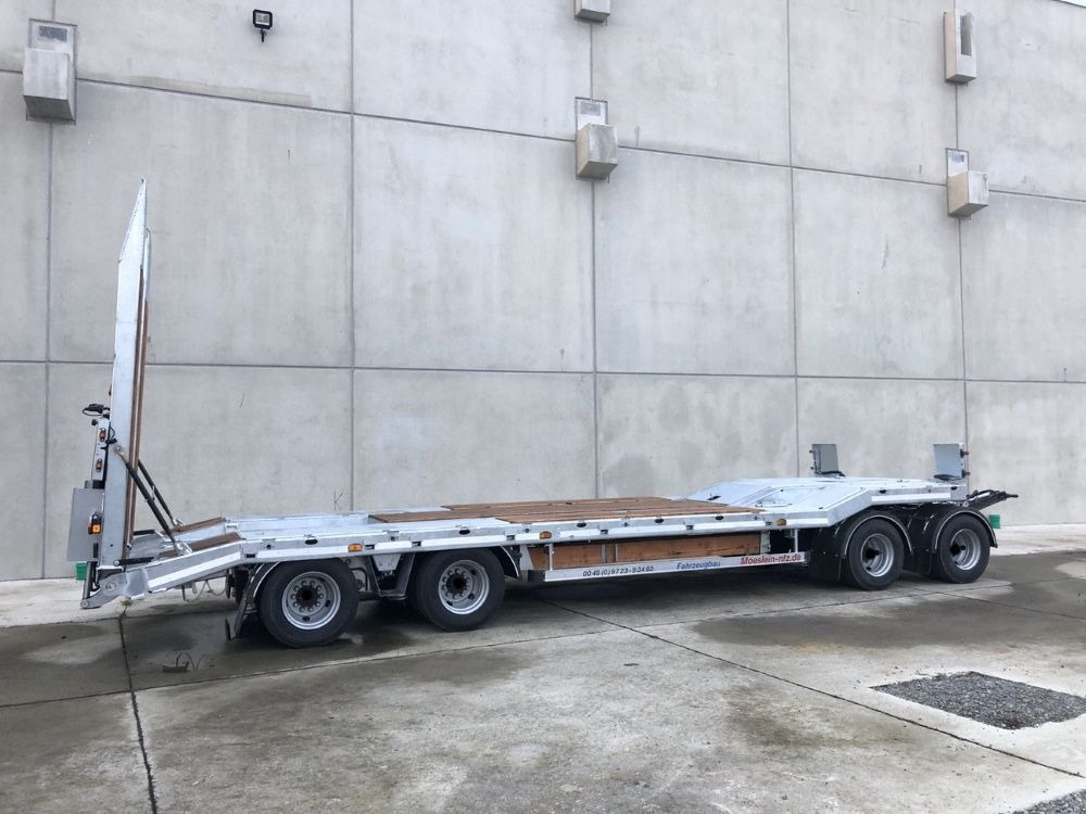 Möslein neuer 4 Achs Tieflader hydraulischen Rampen - Нискорамна площадка ремарке: снимка 2 Möslein neuer 4 Achs Tieflader hydraulischen Rampen - Нискорамна площадка ремарке: снимка 2