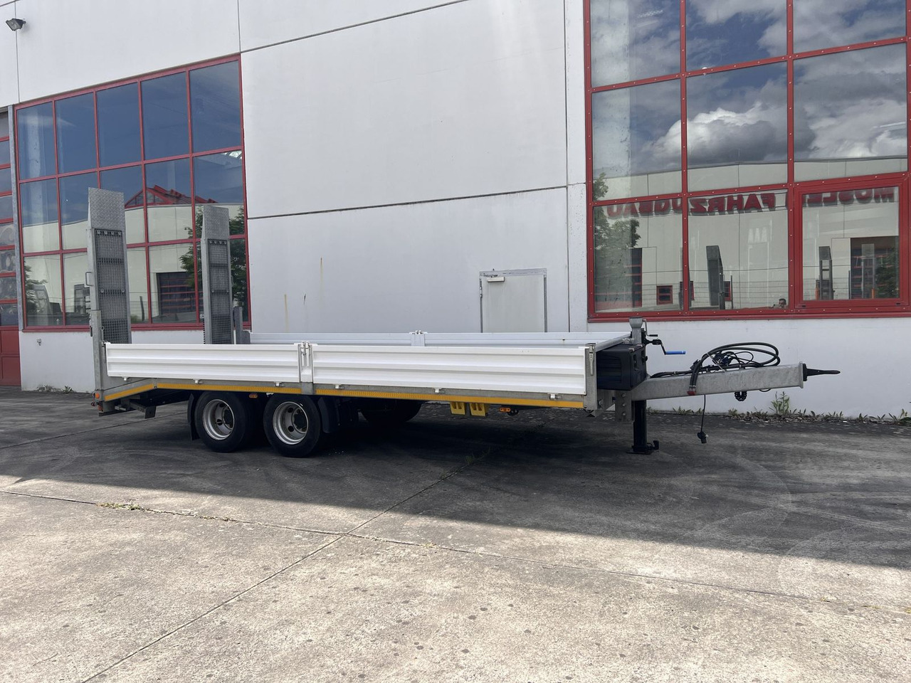 Müller-Mitteltal 14 t Tandemtieflader, wenig Benutzt - Нискорамна площадка ремарке: снимка 5 Müller-Mitteltal 14 t Tandemtieflader, wenig Benutzt - Нискорамна площадка ремарке: снимка 5