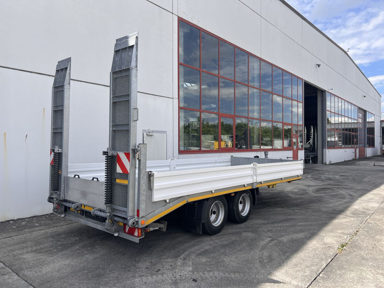 Müller-Mitteltal 14 t Tandemtieflader, wenig Benutzt - Нискорамна площадка ремарке: снимка 3 Müller-Mitteltal 14 t Tandemtieflader, wenig Benutzt - Нискорамна площадка ремарке: снимка 3