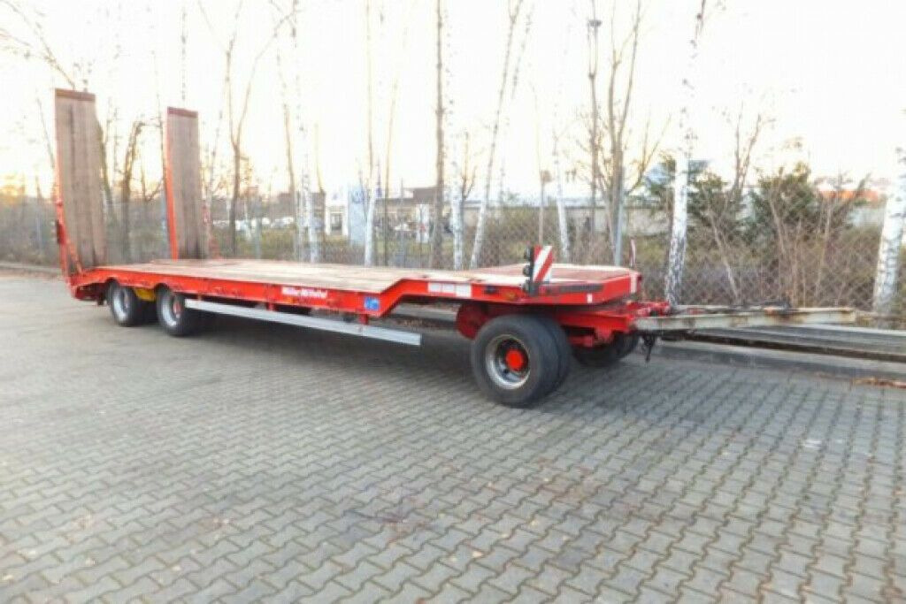 Müller-Mitteltal 3 Achs Tieflader- Anhänger - Нискорамна площадка ремарке: снимка 2 Müller-Mitteltal 3 Achs Tieflader- Anhänger - Нискорамна площадка ремарке: снимка 2