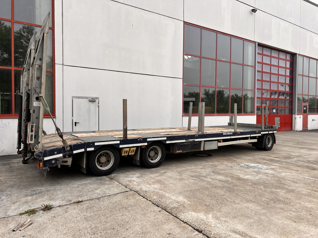 Müller Mitteltal D3 3 Achs Tieflader 9 m, Verzinkt, Wenig Benutzt - Нискорамна площадка ремарке: снимка 5 Müller Mitteltal D3 3 Achs Tieflader 9 m, Verzinkt, Wenig Benutzt - Нискорамна площадка ремарке: снимка 5