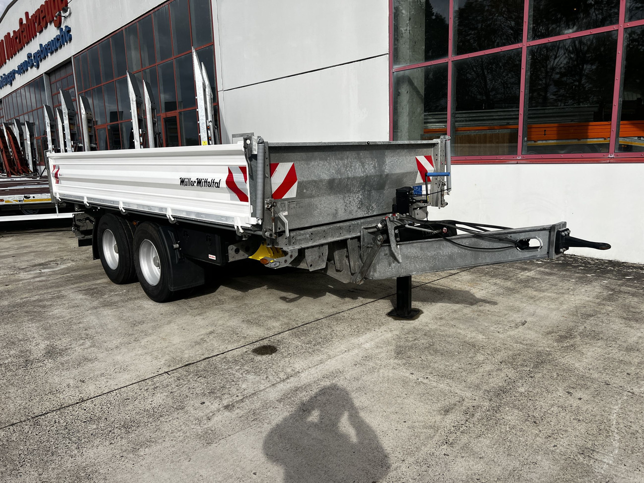 Müller Mitteltal TA-2 14,4 t Tandemkipper- Tieflader Breitbereifung NEUWERTIG - Самосвал ремарке: снимка 3 Müller Mitteltal TA-2 14,4 t Tandemkipper- Tieflader Breitbereifung NEUWERTIG - Самосвал ремарке: снимка 3