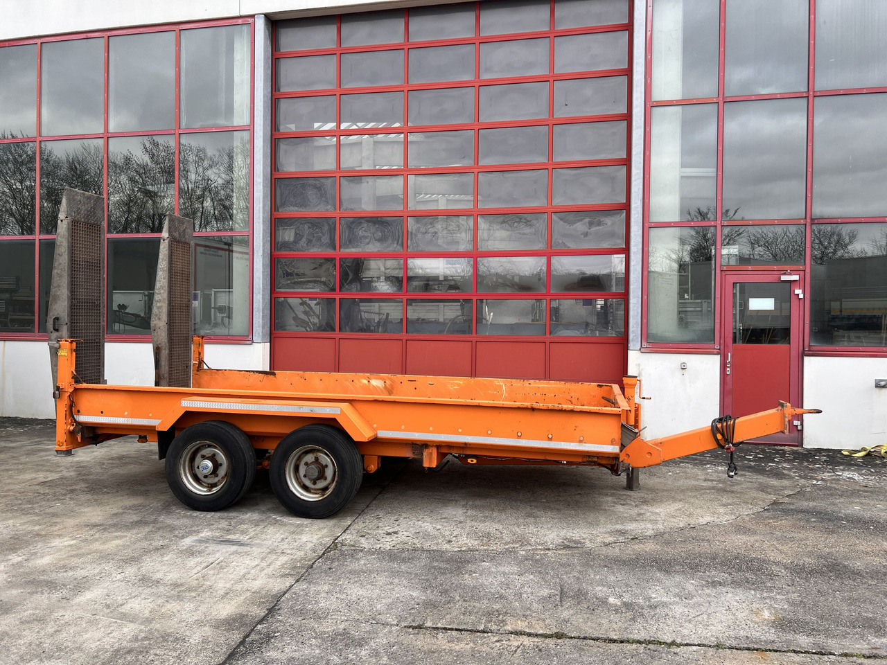 Tt Tandemtieflader - Нискорамна площадка ремарке: снимка 1 Tt Tandemtieflader - Нискорамна площадка ремарке: снимка 1