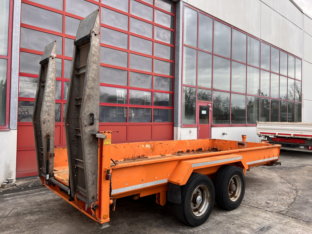 Tt Tandemtieflader - Нискорамна площадка ремарке: снимка 4 Tt Tandemtieflader - Нискорамна площадка ремарке: снимка 4