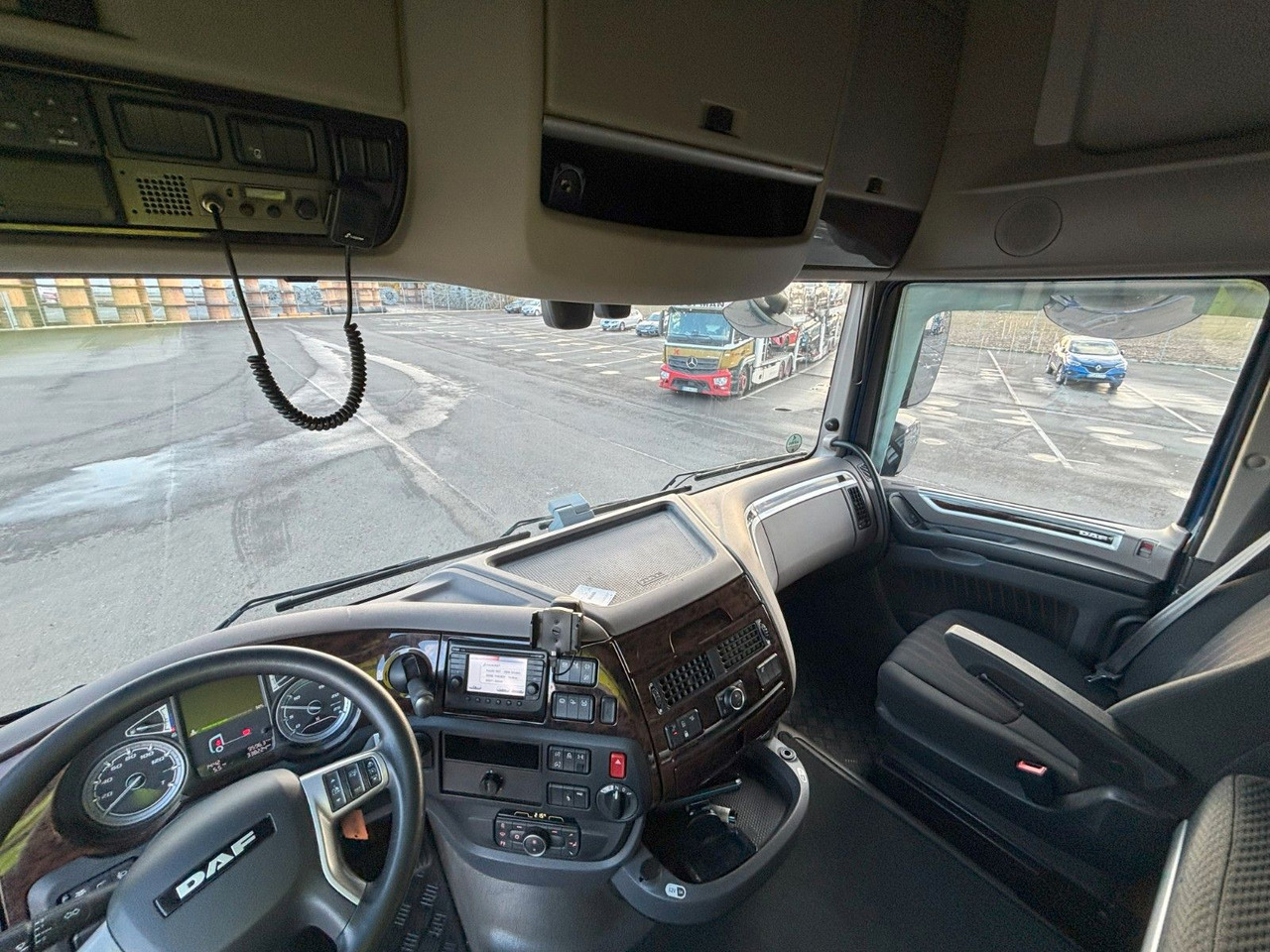 Камион с брезент, Брезентово ремарке DAF SSC XF 480 Jumbo + Anh Wecon Staplerhalterung: снимка 7
