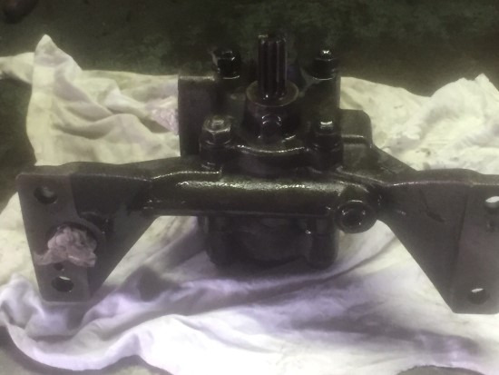 KOMATSU D53 (4D130 / SL4D130) (BOMBA DE ACEITE) - Двигател и части за Строителна техника: снимка 3 KOMATSU D53 (4D130 / SL4D130) (BOMBA DE ACEITE) - Двигател и части за Строителна техника: снимка 3