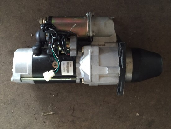 KOMATSU D57 (MOTOR S4D130) (MOTOR DE ARRANQUE) - Двигател и части за Строителна техника: снимка 1 KOMATSU D57 (MOTOR S4D130) (MOTOR DE ARRANQUE) - Двигател и части за Строителна техника: снимка 1
