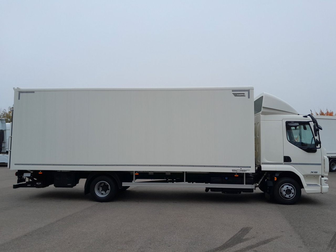 DAF FA XB 230 12t - Камион фургон: снимка 5 DAF FA XB 230 12t - Камион фургон: снимка 5