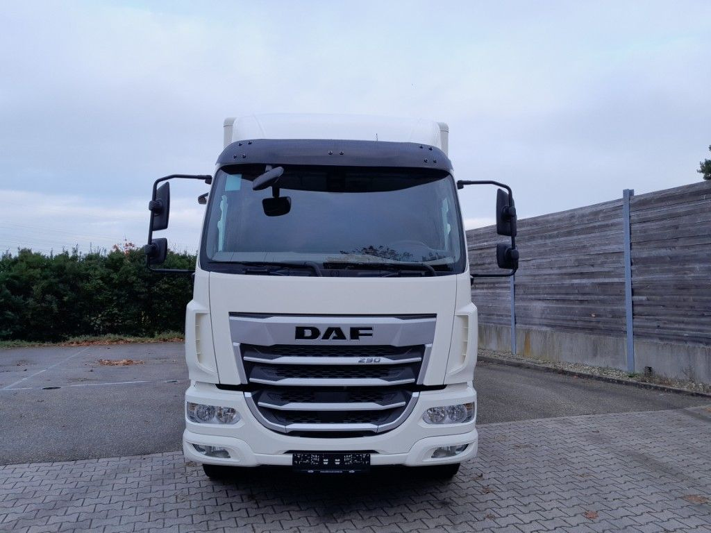 DAF FA XB 290 16t Spier Plywoodkoffer - Камион фургон: снимка 3 DAF FA XB 290 16t Spier Plywoodkoffer - Камион фургон: снимка 3