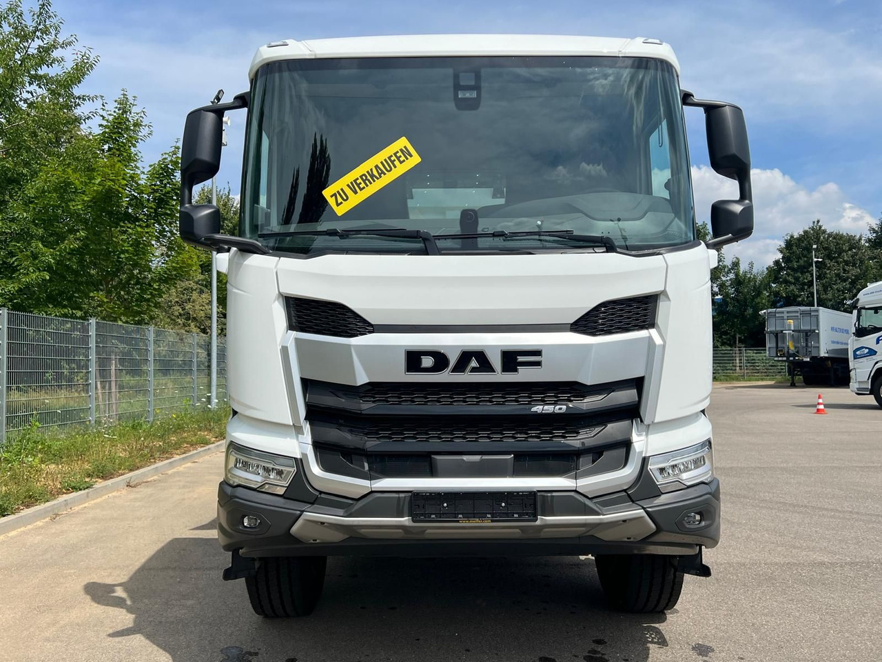DAF FAD XDC 450 Dreiseitenkipper - Самосвал камион: снимка 3 DAF FAD XDC 450 Dreiseitenkipper - Самосвал камион: снимка 3