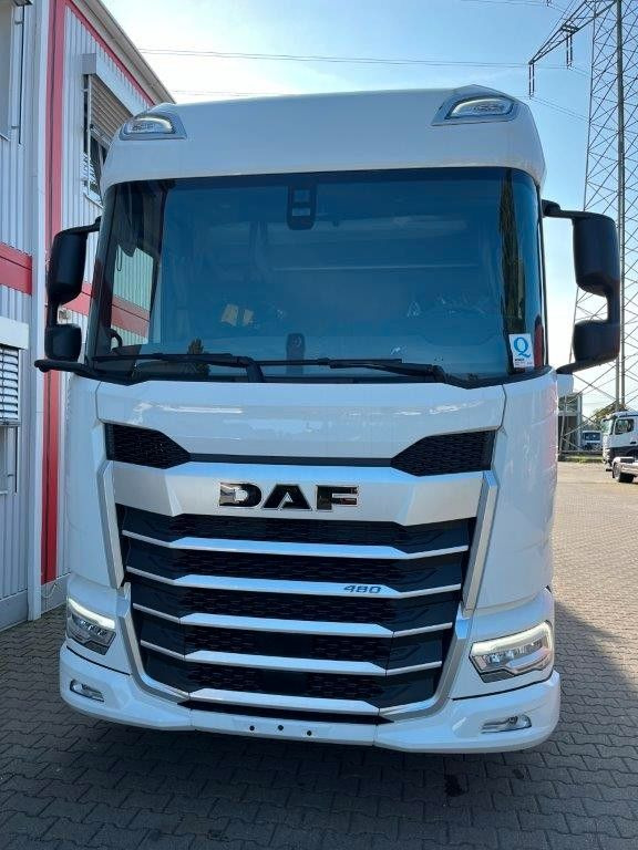DAF FAN XF 480 ohne Aufbau - Шаси кабина: снимка 3 DAF FAN XF 480 ohne Aufbau - Шаси кабина: снимка 3