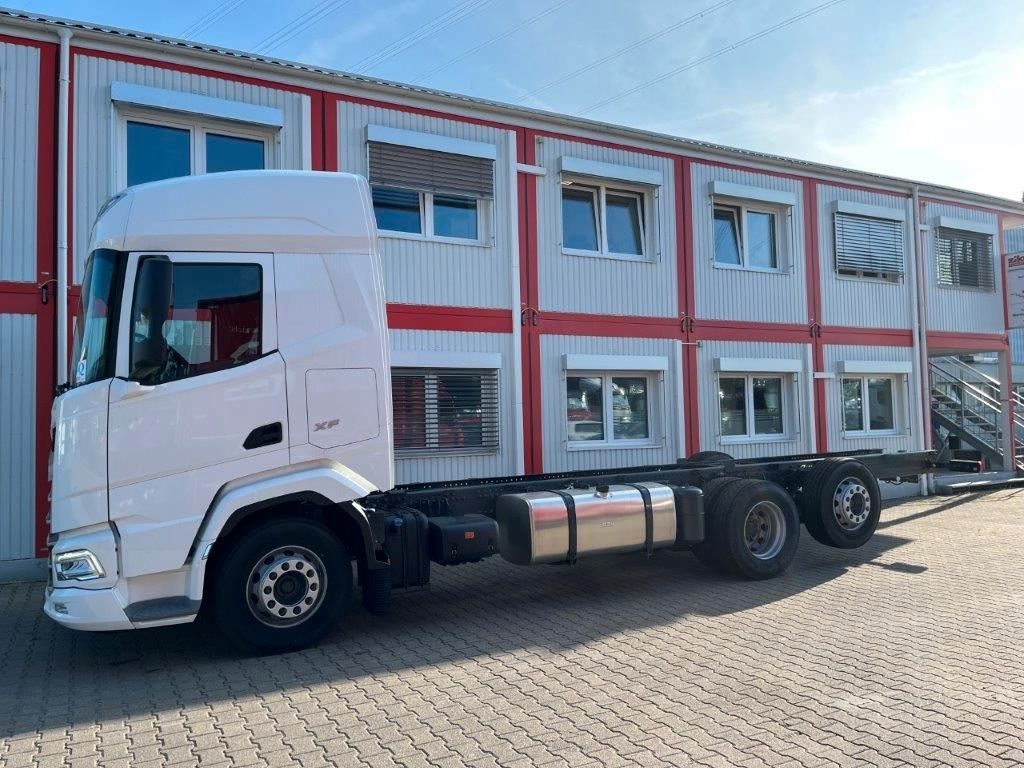 DAF FAN XF 480 ohne Aufbau - Шаси кабина: снимка 1 DAF FAN XF 480 ohne Aufbau - Шаси кабина: снимка 1