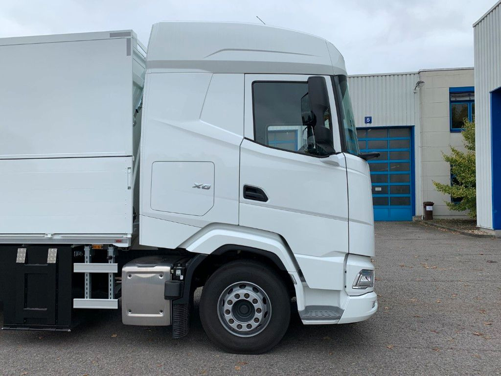 DAF FAN XG 480 Swing-Board mit LBW - За напитки камион: снимка 3 DAF FAN XG 480 Swing-Board mit LBW - За напитки камион: снимка 3