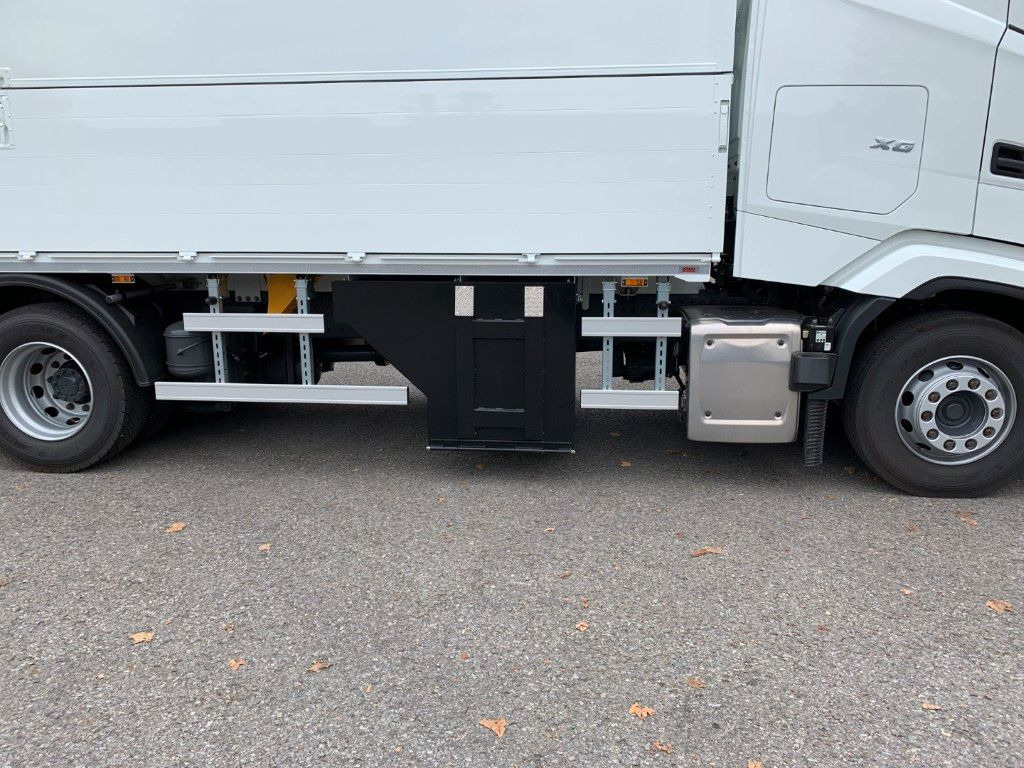 DAF FAN XG 480 Swing-Board mit LBW - За напитки камион: снимка 5 DAF FAN XG 480 Swing-Board mit LBW - За напитки камион: снимка 5