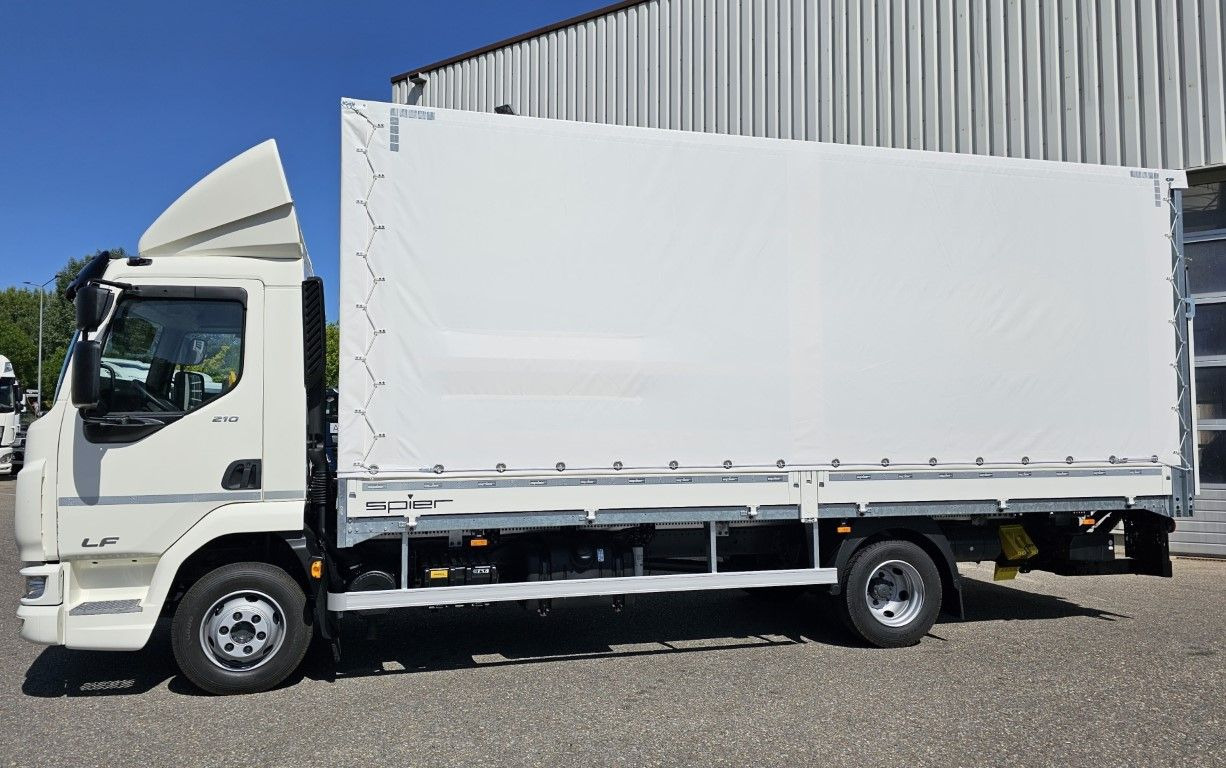 DAF LF 210 7,49t Spier Pritsche-Plane LBW Tageszulas DAF FA LF 210 08t Spier Pritsche mit LBW - Камион с брезент: снимка 5 DAF LF 210 7,49t Spier Pritsche-Plane LBW Tageszulas DAF FA LF 210 08t Spier Pritsche mit LBW - Камион с брезент: снимка 5