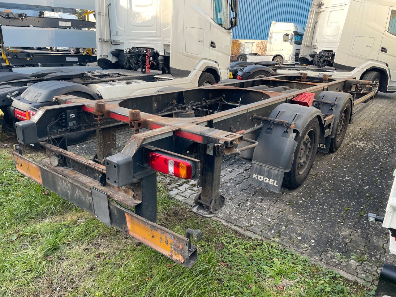 Kögel ZW 18 - Контейнеровоз/ Сменна каросерия ремарке: снимка 2 Kögel ZW 18 - Контейнеровоз/ Сменна каросерия ремарке: снимка 2