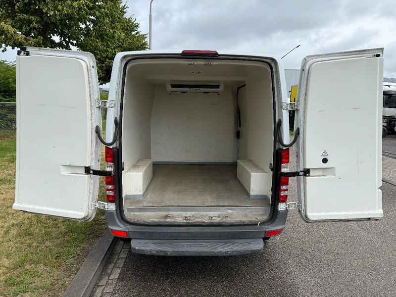Mercedes-Benz Sprinter 313 2010 kuhlung diepfreez - Хладилен бус: снимка 3 Mercedes-Benz Sprinter 313 2010 kuhlung diepfreez - Хладилен бус: снимка 3