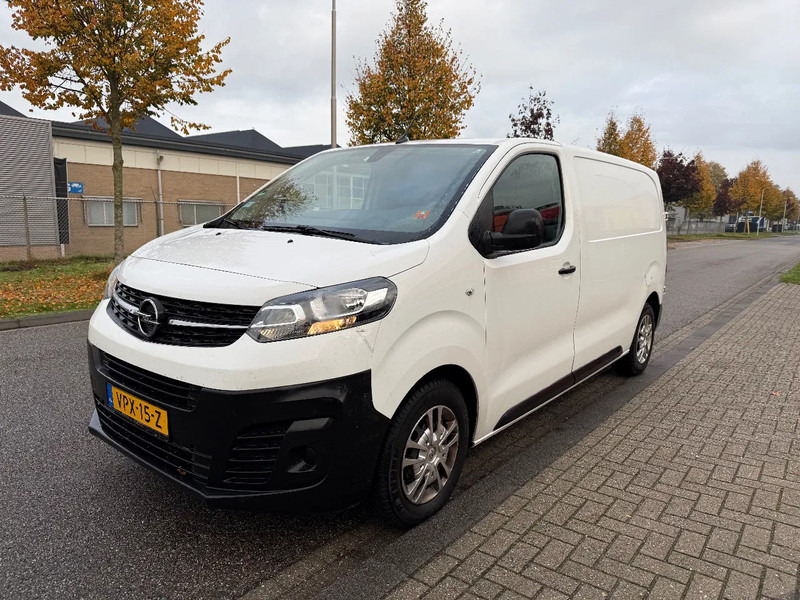 Opel Vivaro L2,H1 2022 bj 2.0 cdti - Малък ван: снимка 1 Opel Vivaro L2,H1 2022 bj 2.0 cdti - Малък ван: снимка 1