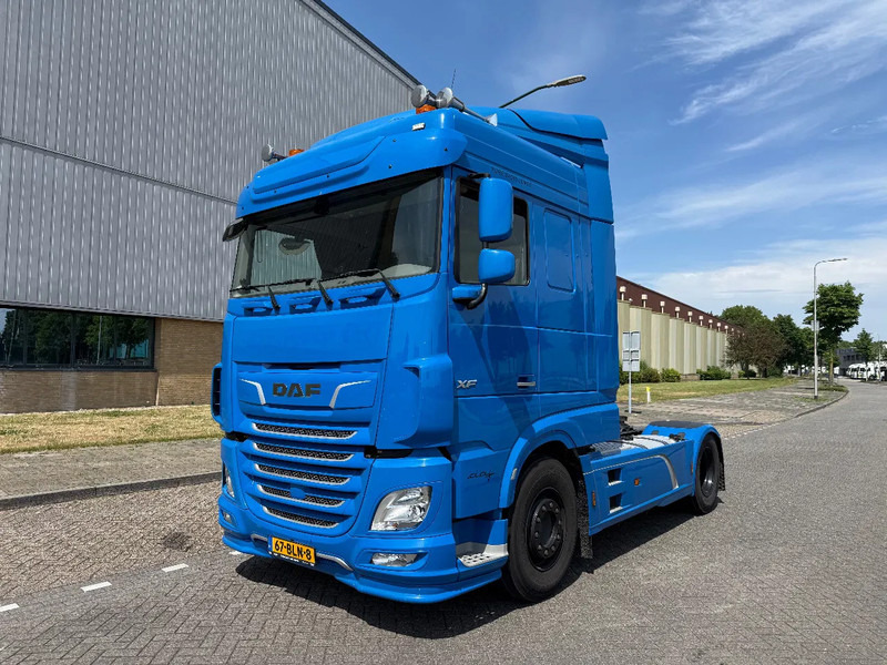 DAF XF 480 2019 only 674.000 km !!! like new !!! - Влекач: снимка 1 DAF XF 480 2019 only 674.000 km !!! like new !!! - Влекач: снимка 1