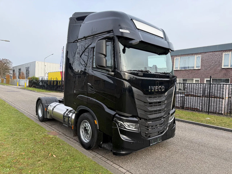 Iveco S-WAY 460 2021 retarder - Влекач: снимка 2 Iveco S-WAY 460 2021 retarder - Влекач: снимка 2